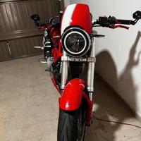 Ducati monster S2R 800