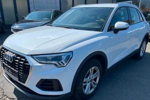 AUDI Q3 35 TDI 150CV S-TRONIC BUSINESS ( FARI LED 