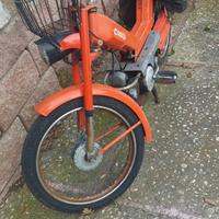 Ciclomotore moto guzzi arancione chiù 
