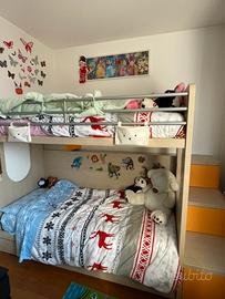 Struttura Letto castello con scalini contenitori