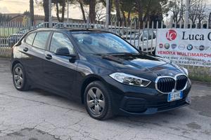 Bmw 116 116d 5p. Business Advantage
