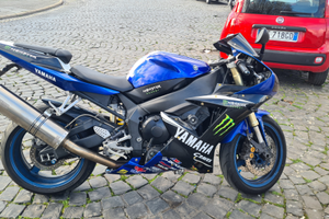 Yamaha yzf R1 2002