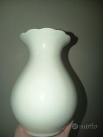 Vaso bianco, porcellana brasiliana,Schmidt 