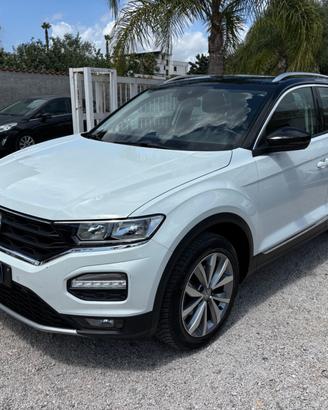VW T-ROC 1.6 116CV ADVANCED 99.000km