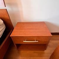 Comodini camera da letto in legno