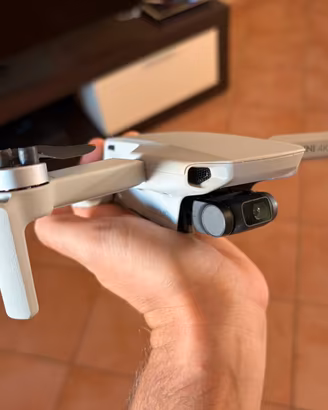 DJI Mini 4K, drone con fotocamera 4K UHD