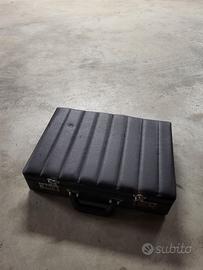 Valigetta con combinazione novaline