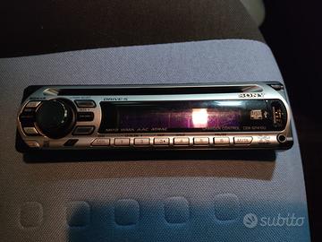 Stereo auto Sony