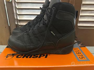 Anfibi militari Crispi numero 41