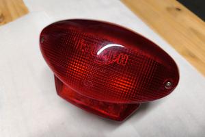 Fanale posteriore Triumph Thunderbird Legend Sport