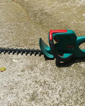 Tagliasiepe Elettrico Bosch