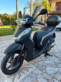 SH 300 HONDA
