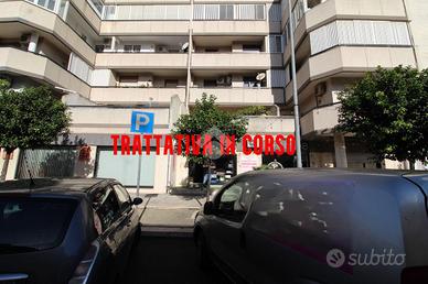 NEGOZIO A BRINDISI