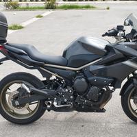 Yamaha xj6 2011