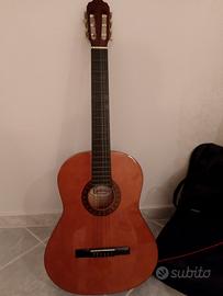 chitarra acustica