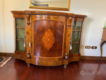 Credenza in stile '800