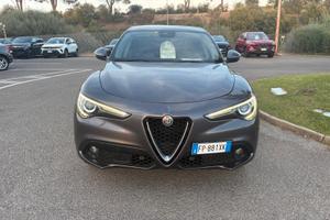 Alfa Romeo Stelvio 2.2 Turbodiesel 210 CV AT8 Q4 S