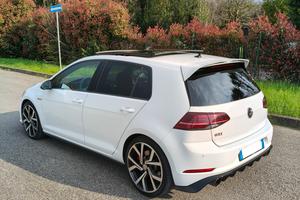 Volkswagen golf 7.5 GTI performance tetto apribile