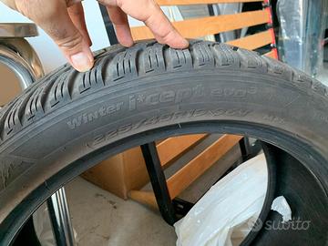 Pneumatici termici 225/45/R19 / 96V
HANKOOK