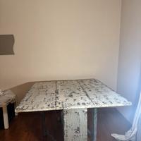 Tavolo grigio/ scrivania