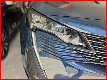 PEUGEOT 3008 BLUEHDI 130 S&S EAT8 ALLURE PACK* TOP