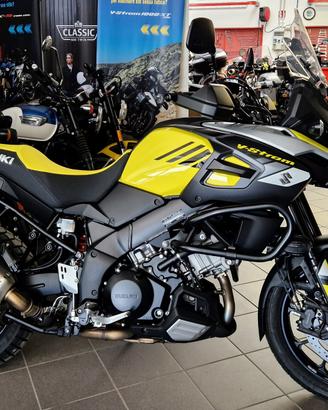 Suzuki V-Strom 1000 (ABS cornering)