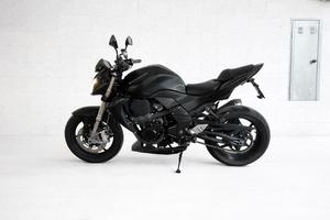 KAWASAKI Z750R (Allestimento sportivo)