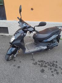 sym  50 cc 350,00euro