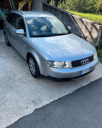 AUDI A4 AVANT  1.9 TDI 130 CV – Station Wagon