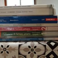 Libri scolastici scuole superiori