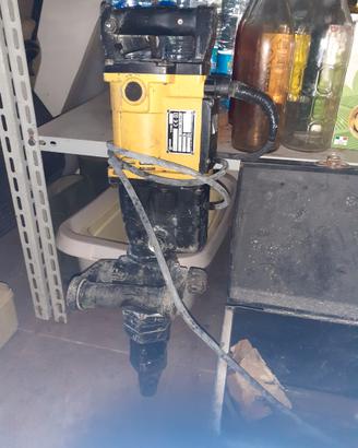 Martello demolitore marca Kango