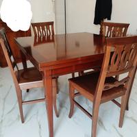 Tavolo noce e 4 sedie