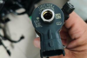 BOSCH 0 445 110 828   INIETTORI USATI