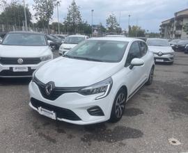 Renault Clio Hybrid Zen automatica anche neopatent