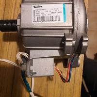 Whirpool  lavatrice  FSCR80215 Motore