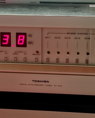 Toshiba/Aurex ST-910 sintonizzatore raro