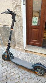 monopattino segway nineboot 