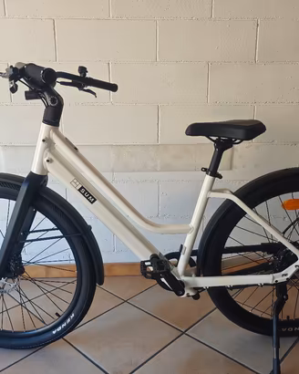 Bici bicicletta elettrica E-bike nuova 