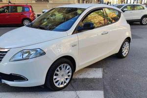 LANCIA Ypsilon 1.2 69 CV 5 porte S&S Gold