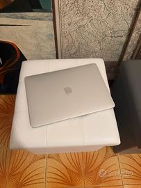 MacBook Pro 2018 - 4 Porte - Touchbar