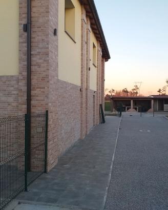Ampio monolocale in antico casolare recuperato