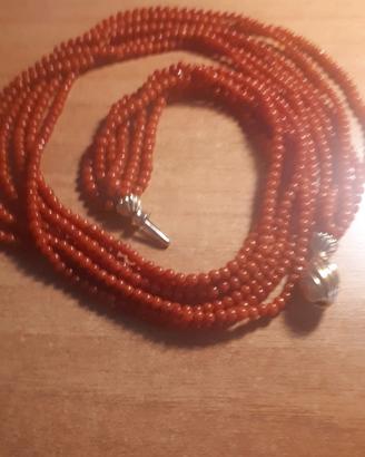 collana corallo rosso 6 fili cm. 35 peso 40 gr.