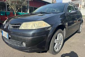 RENAULT Megane GRANDTOUR 1.5 dCi/105CV Serie Spe