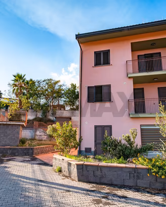 Villa a schiera - Aci Castello