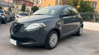 Lancia Ypsilon 1.2 69 CV 5 porte GPL Ecochic Gold