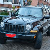 jeep Cherokee kj 3.7 automatico benzina gpl