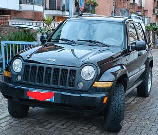 jeep Cherokee kj 3.7 automatico benzina gpl