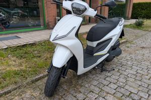Scooter a ruota alta usato