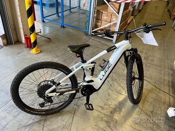 CUBE e-bike Fully