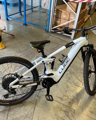 CUBE e-bike Fully
